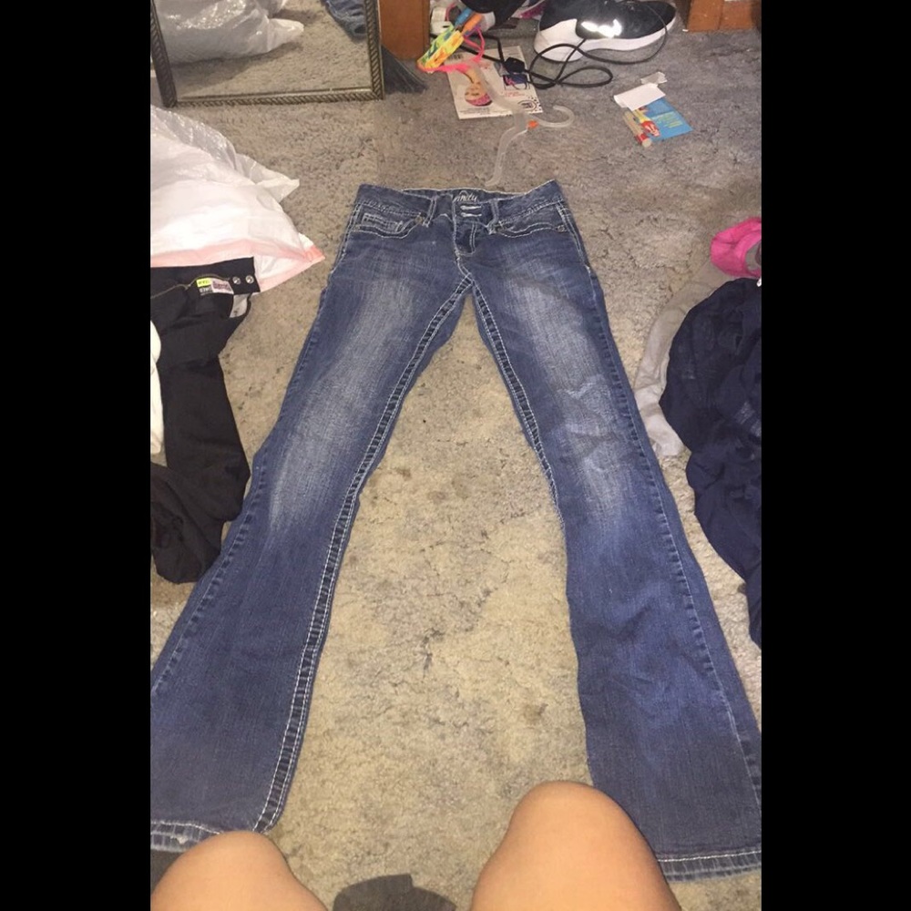 Jeans